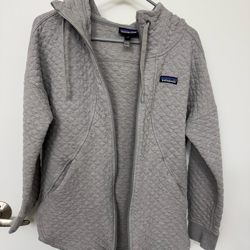 Patagonia Quilted Zip Hoodie in Light Gray - Picture 10 of 12